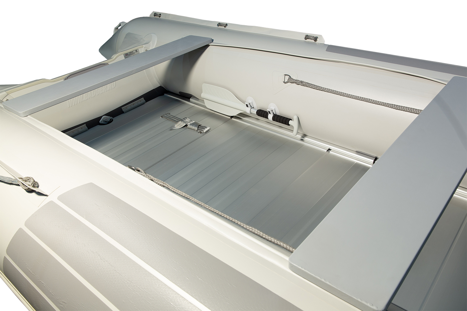 Лодка Badger Heavy Duty 430 AL